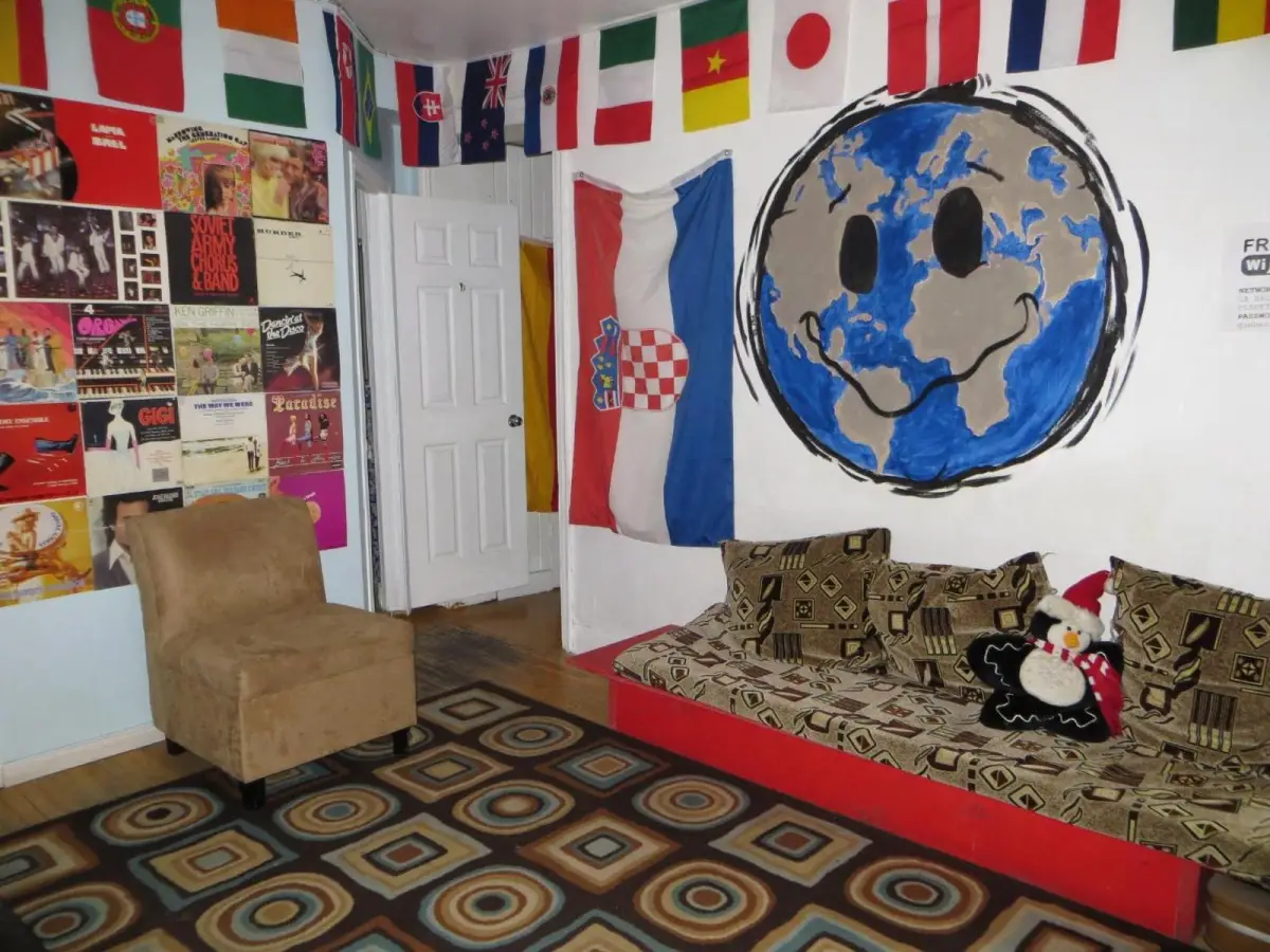 Auberge Jeunesse La Belle Planete Backpackers Hostel 6